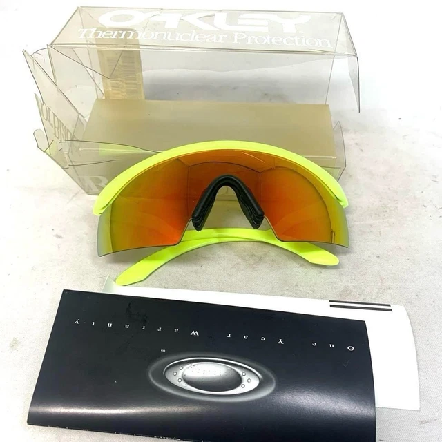 OAKLEY RAZOR BLADES Neon Yellow Sunglasses with Box (Japan