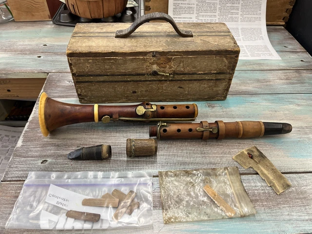 Antique 19th Century Boxwood Clarinet Antique 19th Century Boxwood Clarinet