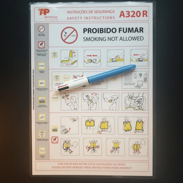 TAP AIR PORTUGAL airlines Airbus A320 R safety card date 10/11/16 EUR 5