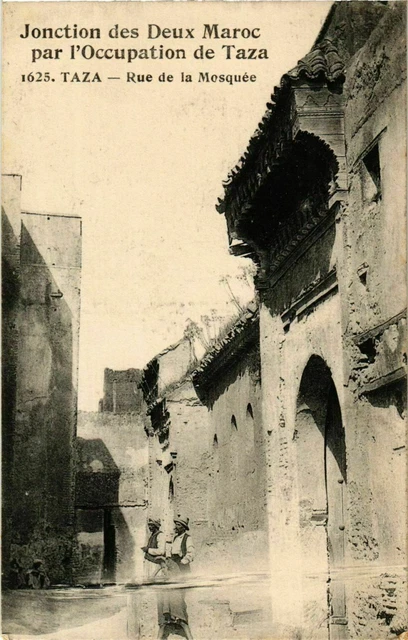 CPA AK Taza - Rue de la Mosquee MAROC (963851)