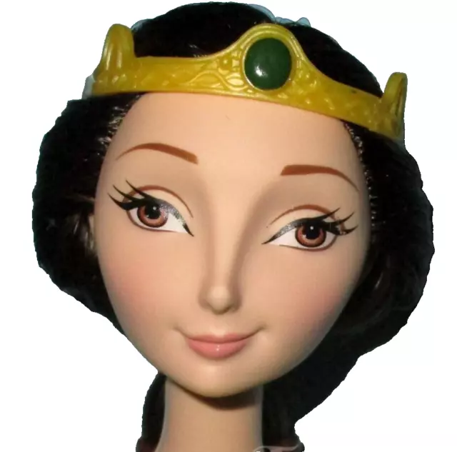 Disney BRAVE Doll  Queen Elinor Doll (Meridas Mother) Gift Wrapped