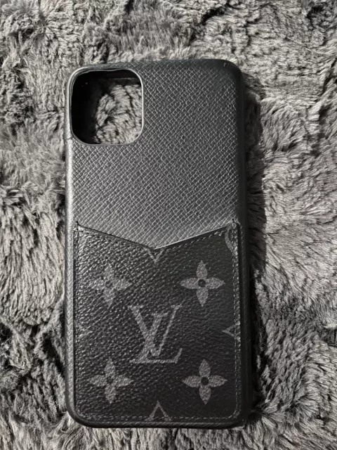 LOUIS VUITTON, Mobile case for iPhone 11 pro Max. Vintage Clothing &  Accessories - Auctionet