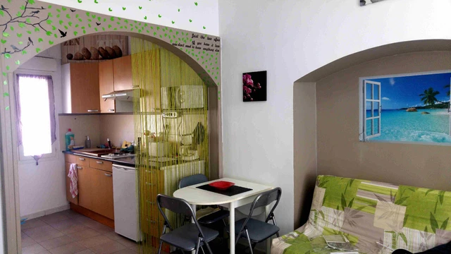Studio meublé à 100m de la plage de juan les pins