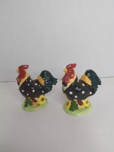 Vintage Ceramic Hand Painted Rooster 3.5" Salt & Pepper Shakers - Nice!!