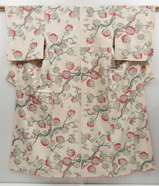 2723T09z810 Vintage Japanese Kimono Silk KOMON Plum branch Off-white