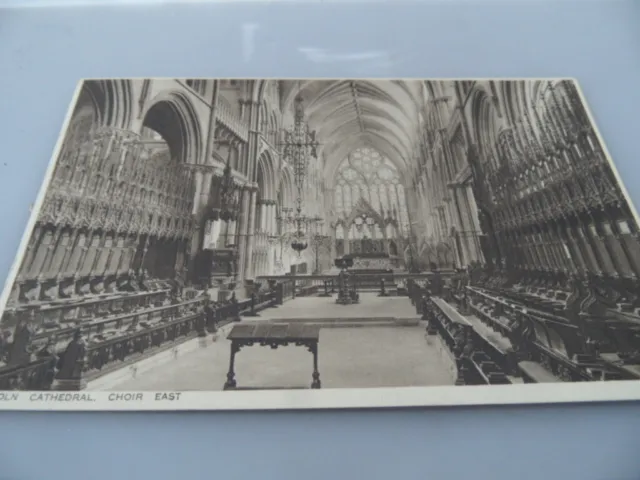 Lincoln Cathedral CHOIR EAST POSTED 1932 PHOTOCHROM  VINTAGE POSTCARD GOOD COND