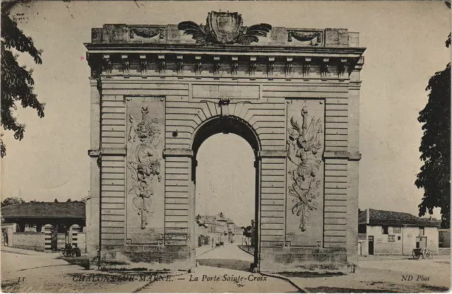 CPA CHALONS-sur-MARNE - La Porte Ste-Croix (126084)
