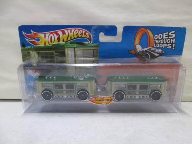 Hot Wheels Connectible Super Stoker Green Steam Engine Train Rapid