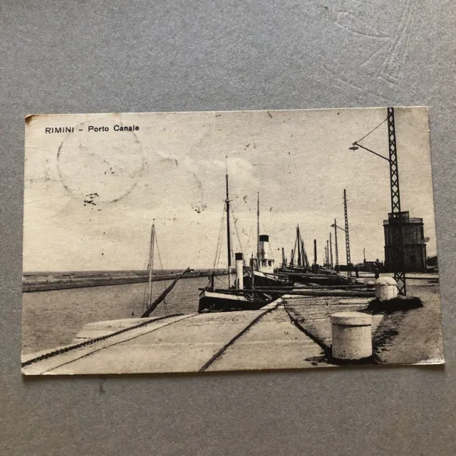 B) Cartolina formato piccolo Rimini porto canale 1926