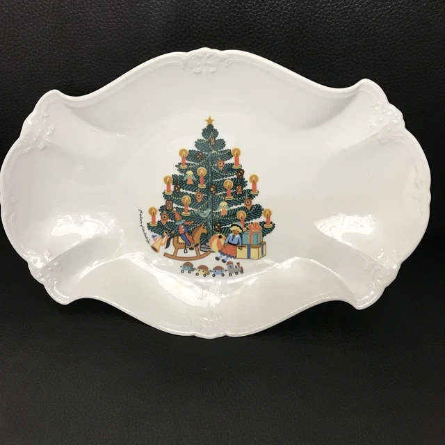 TIRSCHENREUTH BARONESSE BAVARIA Germany White W/ XMas Tree Serving
