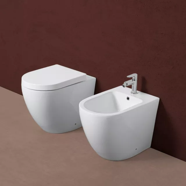 Sanitari bagno filomuro a terra rimless scarico traslato vaso bidet e copriwc