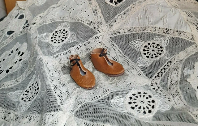 POUPÉE ANCIENNE CHAUSSURES pour poupon ancien dans leur boite d'origine