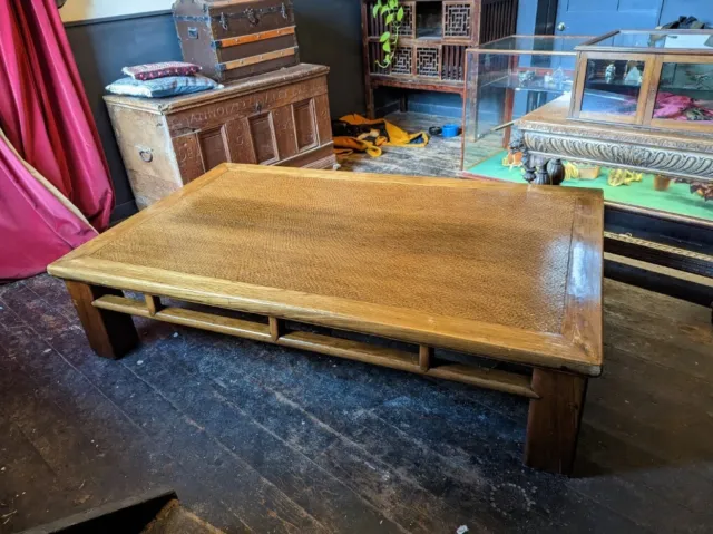 Chinese Qing Dynasty Elm Day Bed / Opium Bed