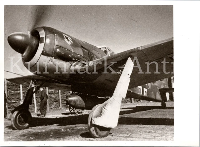 A797 FOTO WEHRMACHT Luftwaffe Archiv Repro Flugzeug Fw190 JG54 Emblem ...