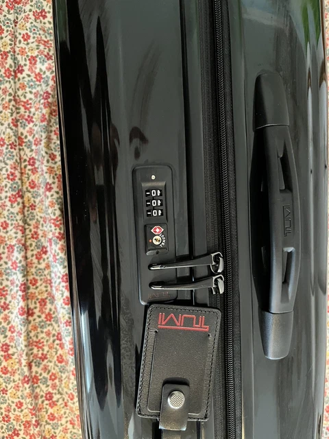 Tumi International Expandable Carry On Luggage Black 3