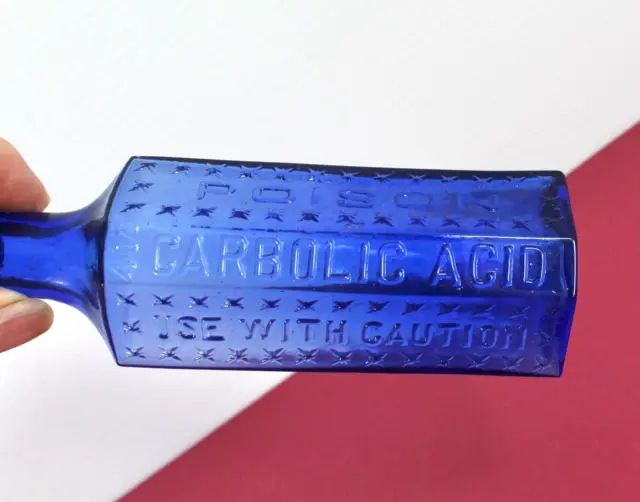 VINTAGE 4oz CARBOLIC ACID POISON USE WITH CAUTION CORNFLOWER BLUE CHEMIST BOTTLE