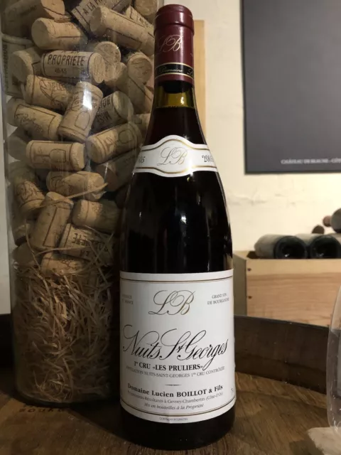 nuits saint georges 1 et cru Les Pruliers 2005 Lucien Boillot nuits saint georges 1 et cru Les Pruliers 2005 Lucien Boillot