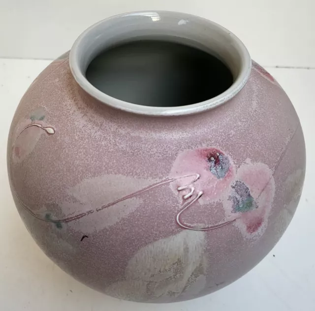 Australian Pottery Bev Butler large vase, 19cm x 20cm diameter 3