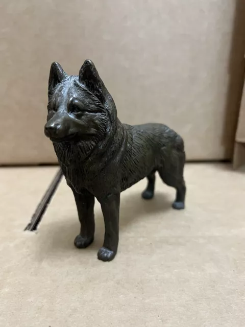 Boulevard East Concepts Black Husky Dog Breed Collectible Figurine, Heavy 14oz