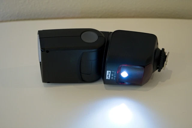 Metz Mecablitz 44 AF-2 Shoe Mount Flash for Samsung NX - damaged 5