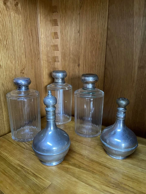 Achetez ensemble de toilette occasion, annonce vente à Bois-Colombes (92) WB170066244