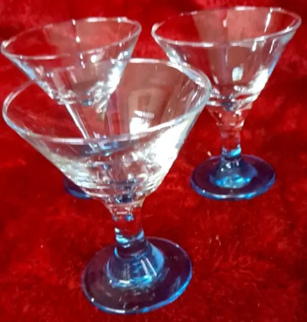 Set of 3 Libbey 2 oz Mini Martini/Dessert Glasses Aqua Blue Foot Very Cute