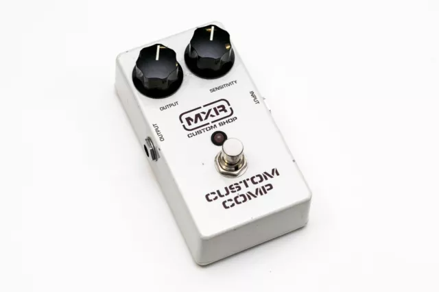 MXR CSP202 Custom Comp. Compression and Sustain guitar pedal.