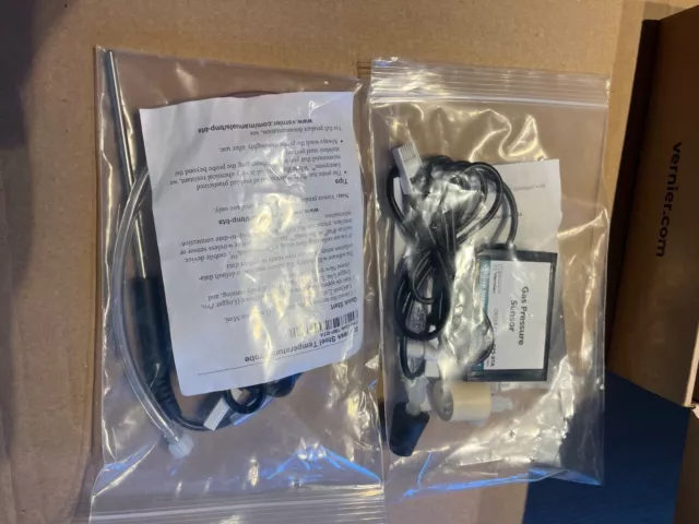 Vernier Logger Pro 3 (Labquest 3) with Temperature Probe & Gas Pressure Sensor
