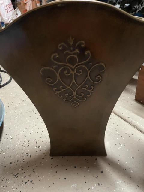 Southern Living At Home Metal Flower Market Door Bucket