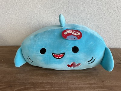 rey the shark squishmallow