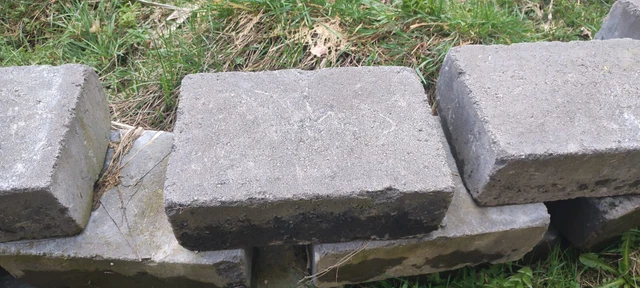 Mauersteine Jasto in Anthrazit, 100 Stück