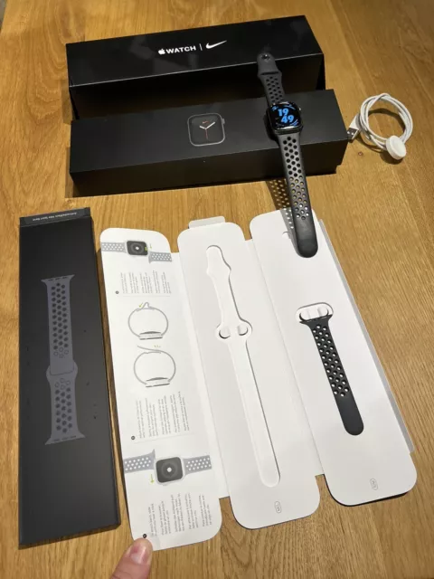 Iwatch series 5 sale clearance