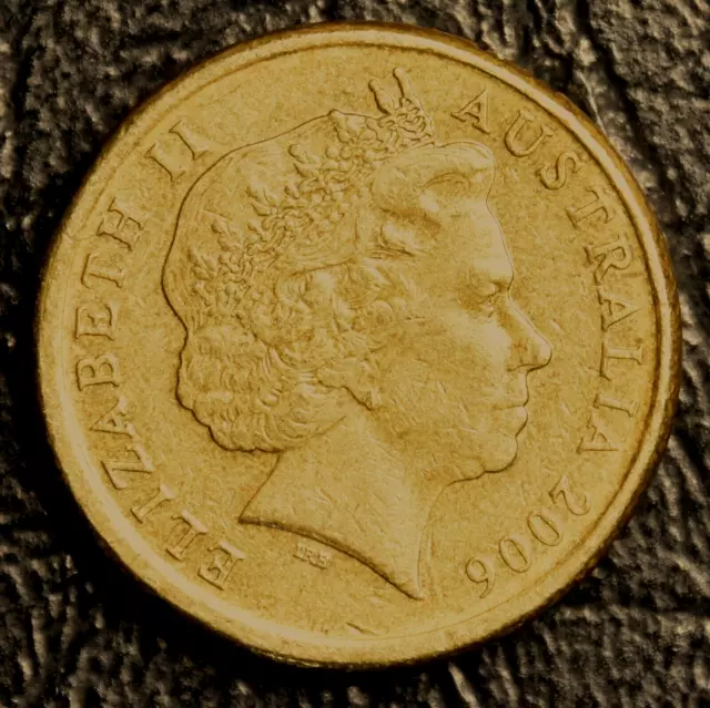 Australia 2006 $2 (two dollars) Aboriginal Elder standard issue circulation coin