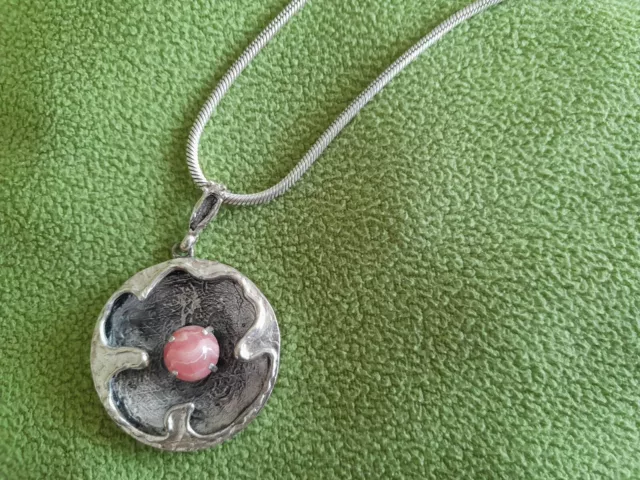 Silberanhänger mit Kette Opulent Vintage Silber mit Rhodochrosit ,selten.