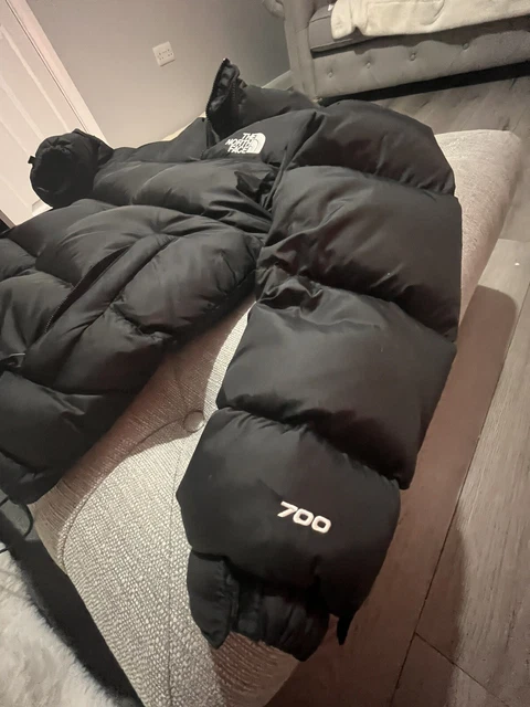 The North Face 700 Nuptse Puffer Jacket Black Men’s Small Padded Waterproof Down
