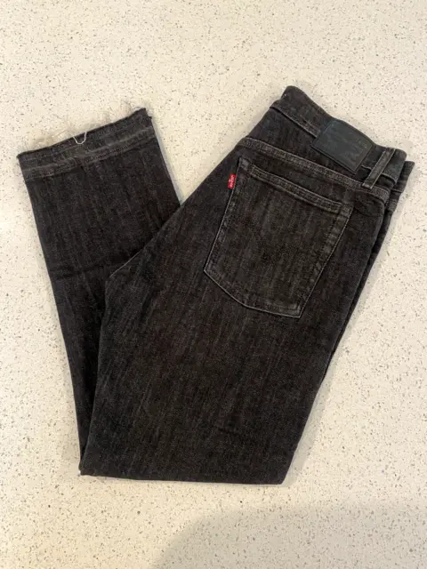levis wedgie straight Black jeans