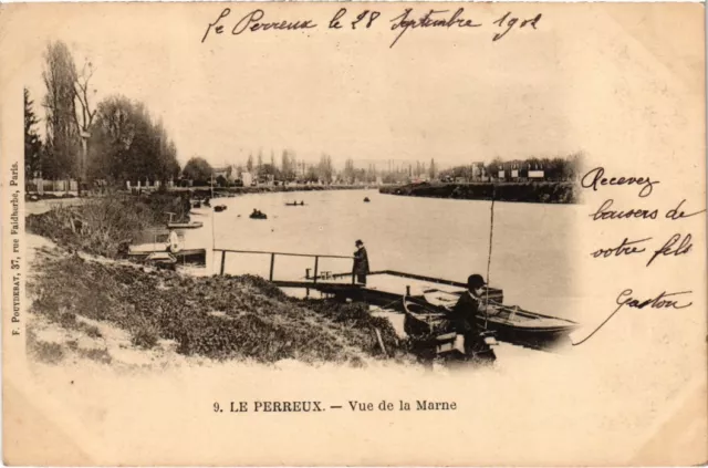 CPA Le Perreux Les bords de la Marne FRANCE (1370299)