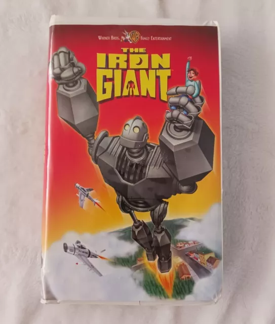 THE IRON GIANT (VHS, 1999, Clamshell) Jennifer Aniston, Harry Connick ...