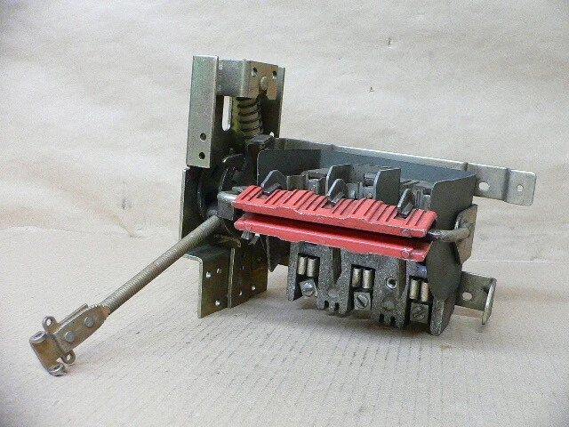 Square D 9422 RC-3 30 Amp 600 AC 250 DC Disconnect Switch 9422RC-3 9422RC3