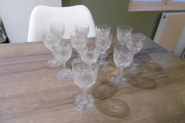 Ancien verre à vin blanc madère en cristal de Saint Louis modèle Gavarni
