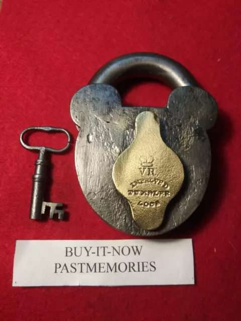HUGE 1850's QUEEN VICTORIA WROUGHT IRON PADLOCK w/ KEY, OLD VINTAGE ANTIQUE LOCK