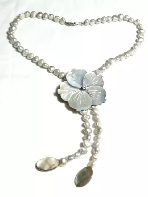 PRETTY Grey Iridescent Flower & Tassle Drop Pearl/Glass Beaded NECKLACE