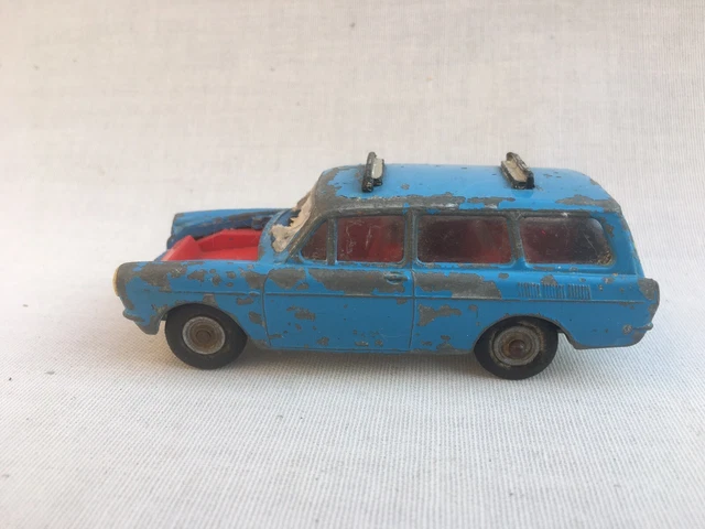 TRIANG SPOT ON 304 Diecast Volkswagen Variant 1500 Estate Car For ...