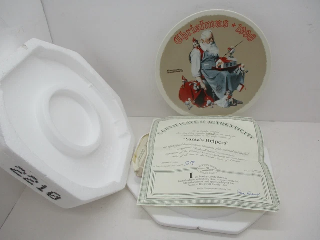 VTG Norman Rockwell Collector Plate 1998 Christmas Santa's Helpers Mint W/COA