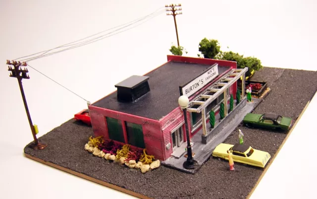 N Scale Built Diorama:  Retail Store Burton's Men's Fashions Great for Layouts