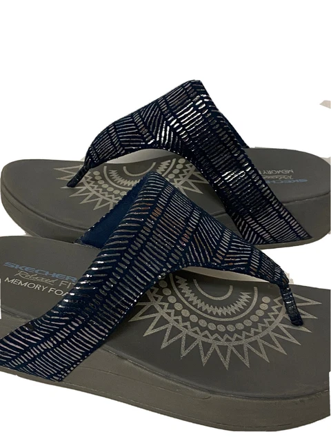 Skechers Womens Retrographs 163036 NAVY Relaxed Fit Flip Flop Sandal Size US 9
