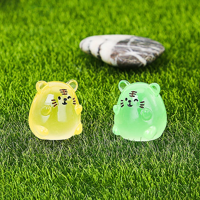 2pcs Luminous Tiger Micro Resin Landscape Figure Ornament Glowing In Dark