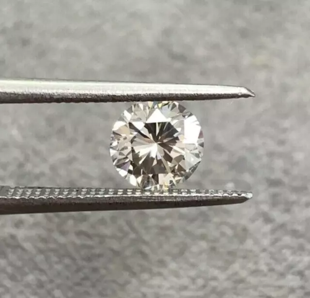 Certifié GIA J/SI2 Clarté 0.56 CT Naturel Diamant Desseré Coupe Ronde 5 MM Size