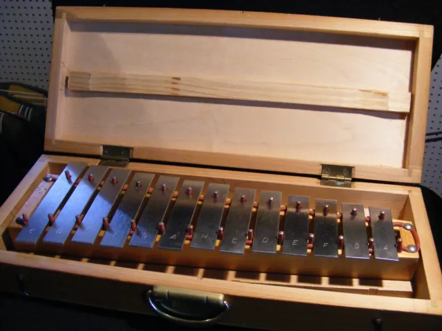 STUDIO 49 Sopran GLOCKENSPIEL SGd 16 Töne Metallophon Xylophon Klangplatte Orff