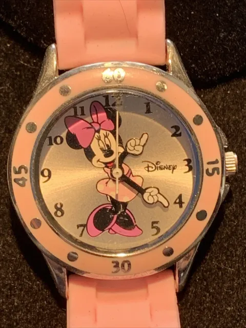 Vintage Disney Minnie Mouse Watch Accutime MN1110 Pink Rubber Strap Vintage